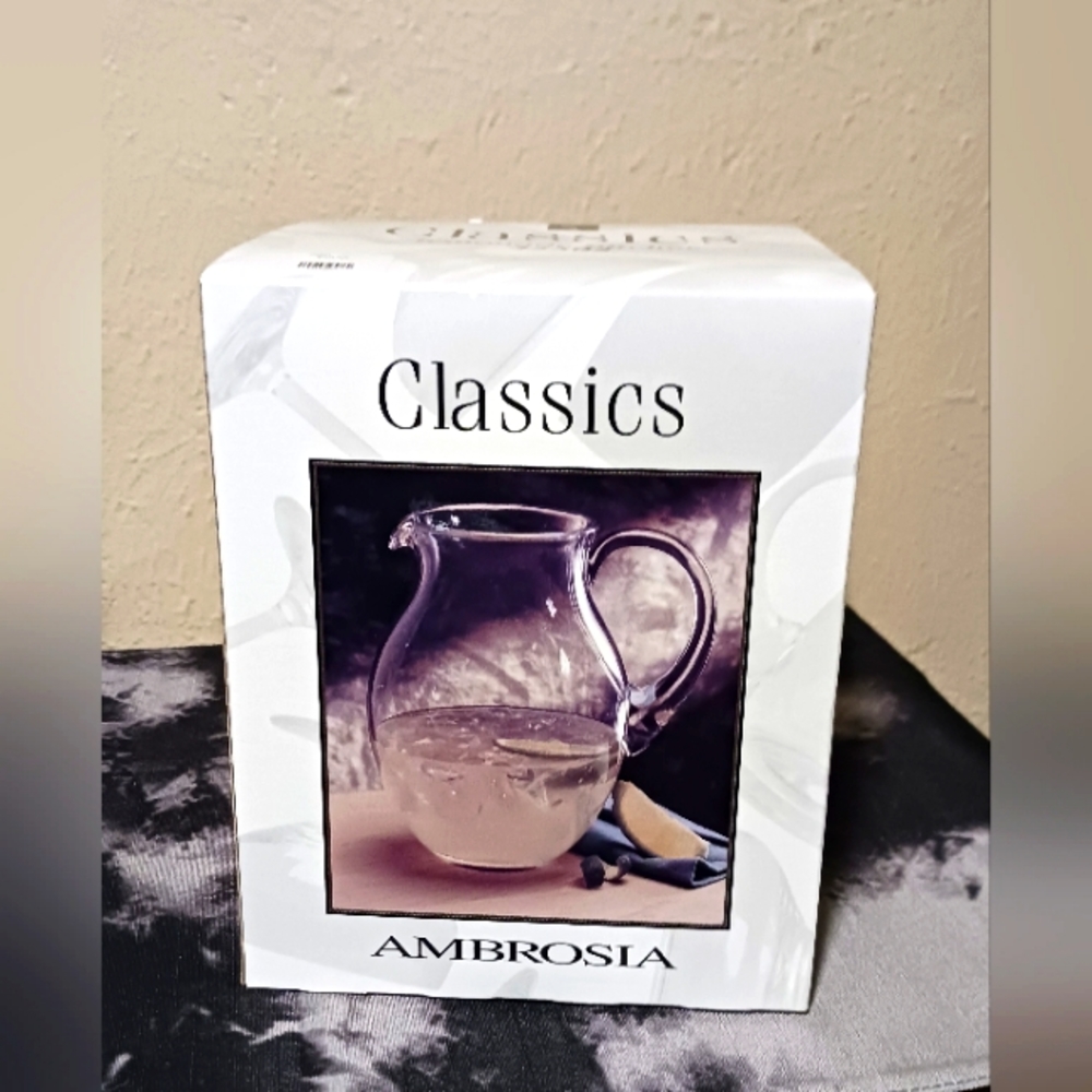 Classics Ambrosia Lemonade Pitcher